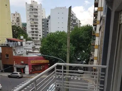 Lafuente 100, Piso 3