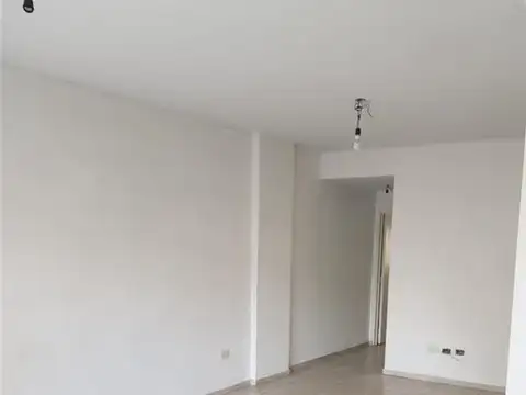 Departamento en Alquiler en Flores, $ 550.000