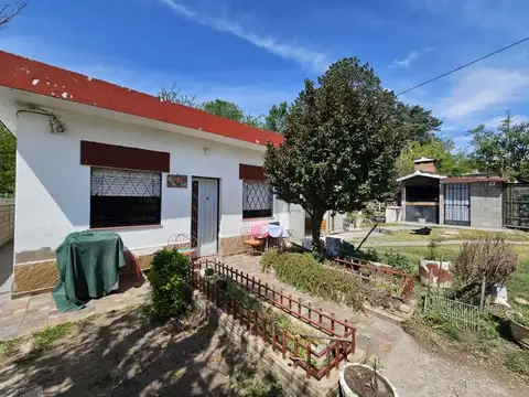 Casa en Venta con 1 cochera