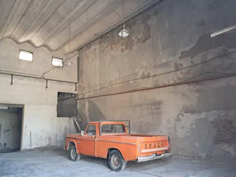 Galpon en Venta en Mataderos, USD 990.000