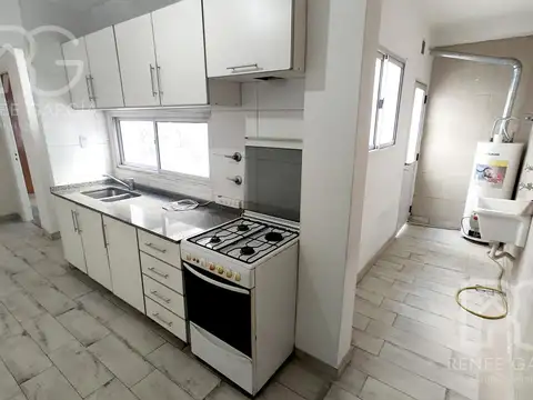 Venta PH 3 ambientes. Villa Pueyrredón. Con cochera. Sin expensas