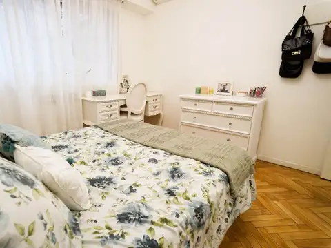 Departamento en Venta 64 años