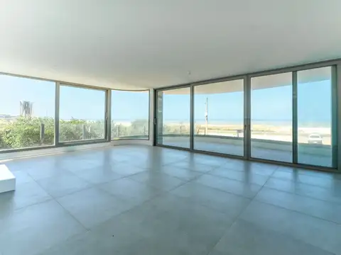 Departamento 5 ambientes con 4 baños