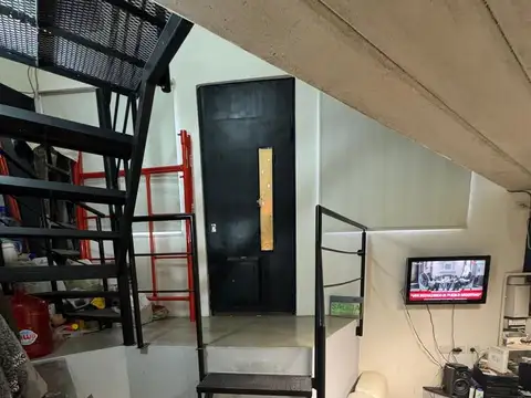 Depto Tipo Casa 2 ambientes con 1 baño