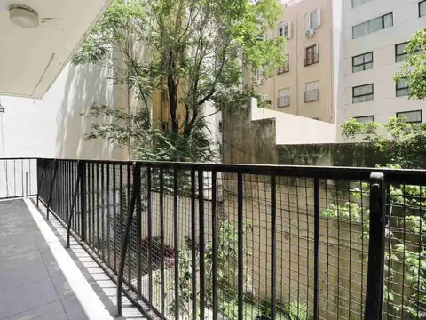 Venta depto Recoleta, 3 amb. c/escritorio y balcón