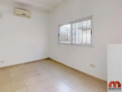 PH en Venta de 4 ambientes en Olivos con Patio
