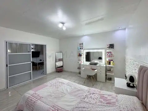 Depto Tipo Casa 3 ambientes con 2 baños
