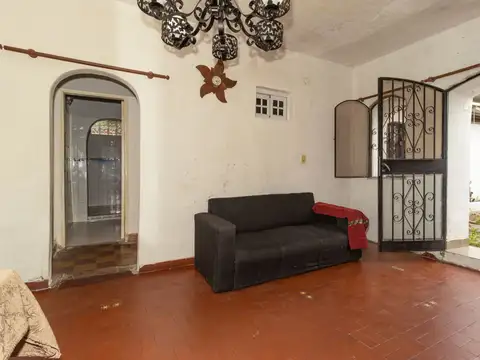 VENTA CASA 3 AMB.LOS POLVORINES C LOCAL Y COCHERA