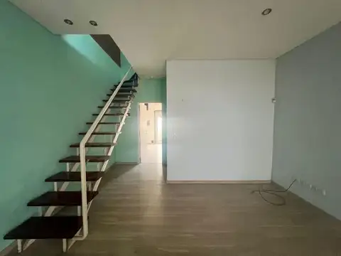 Depto Tipo Casa en Venta 15 años