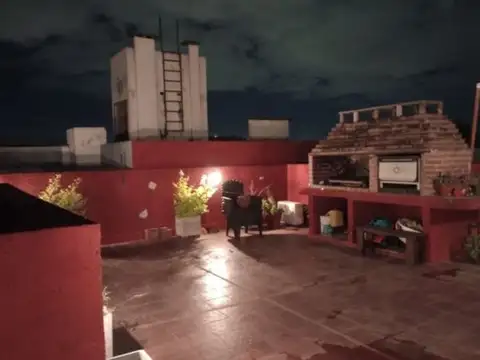 Depto Tipo Casa 4 ambientes con 1 baño