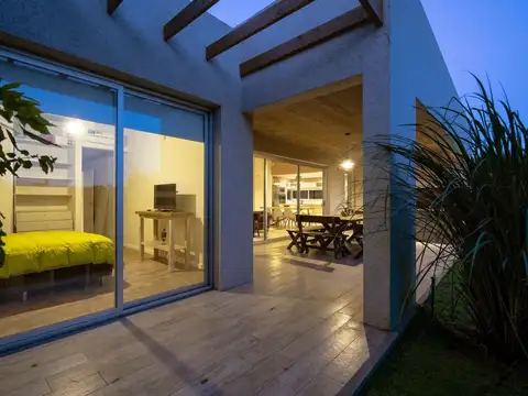 Residencial 1 , Costa Esmeralda 100