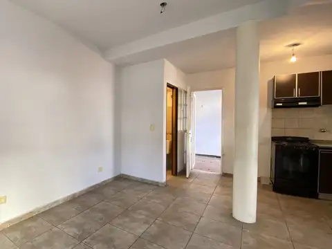 Depto Tipo Casa en Alquiler en San Andres, $ 890.000