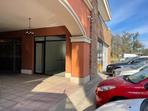 Locales en alquiler.  Pueblo Caamaño
