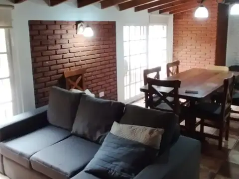 Casa en Alquiler 40 años