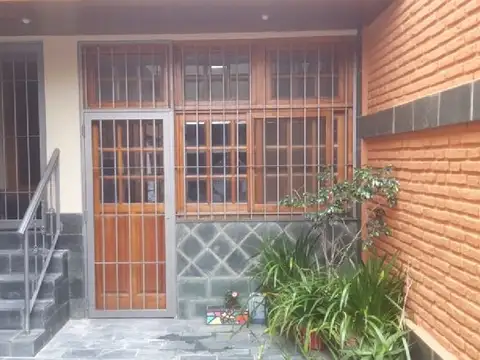 Casa en Venta en Lanus Este, USD 110.000