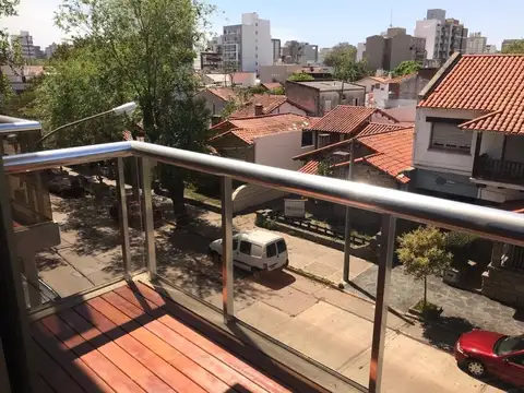 HIPOLITO YRIGOYEN 2700