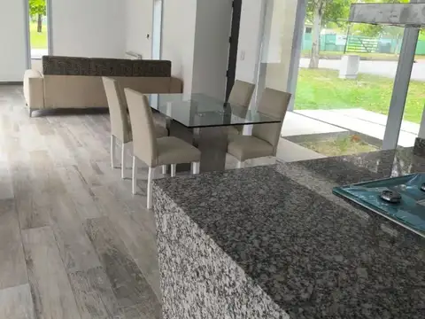 Casa - Venta - Argentina, Brandsen - ruta 2