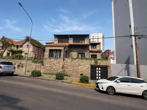 VENTA HOTEL LA PERLA ZONA LOMA DE SANTA CECILIA
