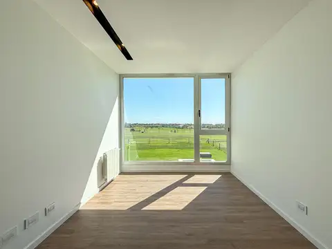 Casa 7 ambientes con 4 baños