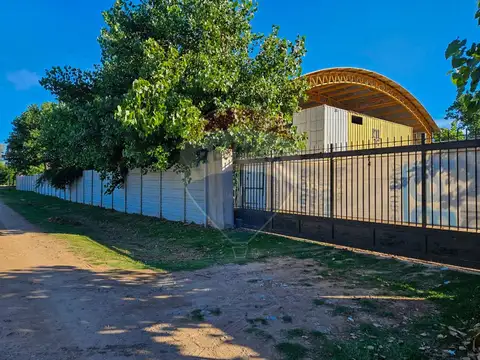 Galpon en Venta en Exaltacion de la Cruz, USD 300.000