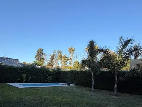 Casa en Venta al Oeste