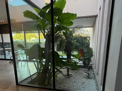 Casa a la venta en Barrio Privado Astorga,La Reja