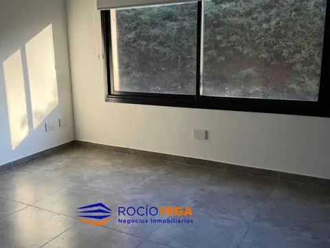 Casa en Venta en Barrio Privado Astorga, USD 370.000