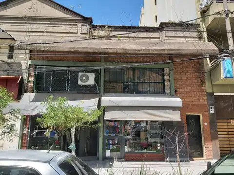 Dr J Valentin Gomez 4700