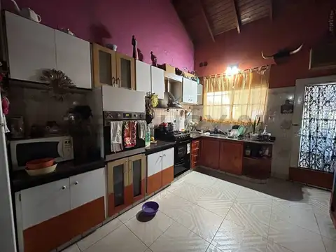 Depto Tipo Casa en Venta de 3 ambientes