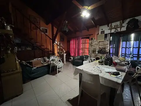 Depto Tipo Casa en Venta de 2 dormitorios