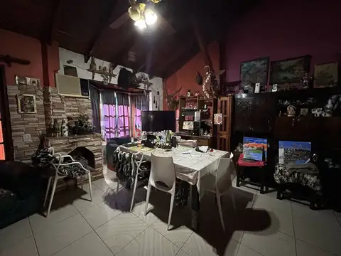 Depto Tipo Casa 3 ambientes con 1 baño