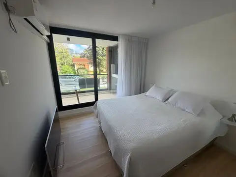 Departamento en Alquiler Temporal en Punta del Este, USD 220