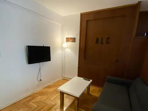 Oficina 4 ambientes con 2 baños