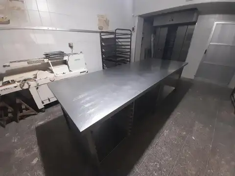 Panadería con Cuadra incluída