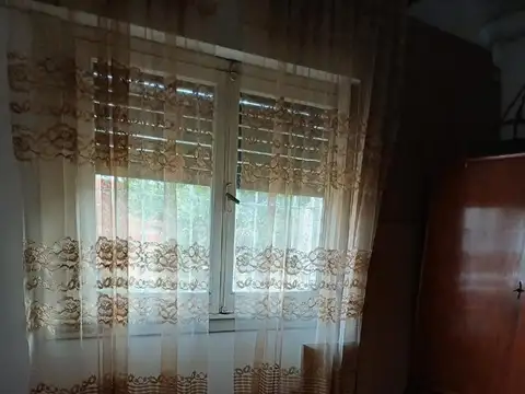 Depto Tipo Casa 4 ambientes con 1 baño