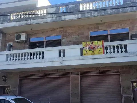 CASA 5 AMB. LOMAS DEL MIRADOR + LOCAL IDEAL INVERSOR