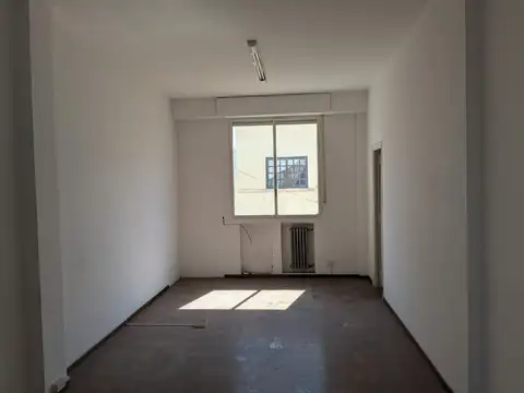 Oficina en Venta en Monserrat, USD 88.000