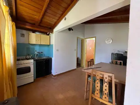 Depto Tipo Casa 2 ambientes con 1 baño