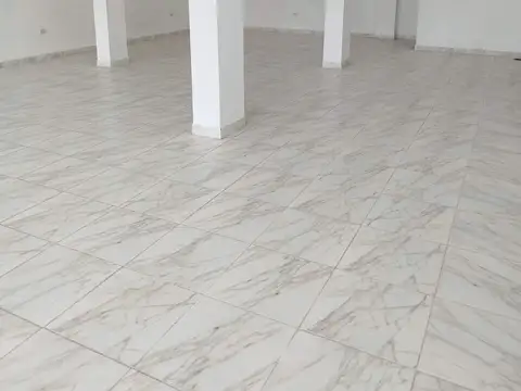 Se vende local nuevo en La Cumbre 105m2