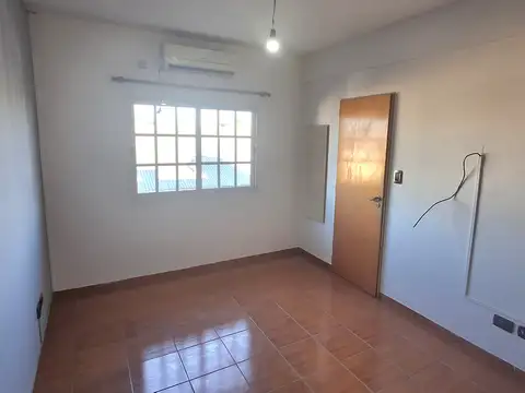 Departamento en Alquiler en Lomas del Millon, $ 370.000
