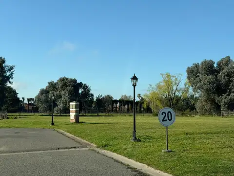 Terreno en Venta en Francisco Álvarez, USD 77.290
