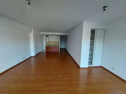 DEPTO. 2 AMB. (MONOAMBIENTE DIVISIBLE) 53m² C/BALCÓN - APTO PROFESIONAL - VILLA DEVOTO - VENTA