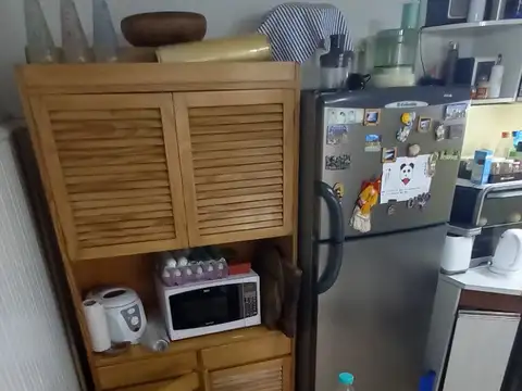 Triplex de 4 ambientes en venta en Villa Luzuriaga