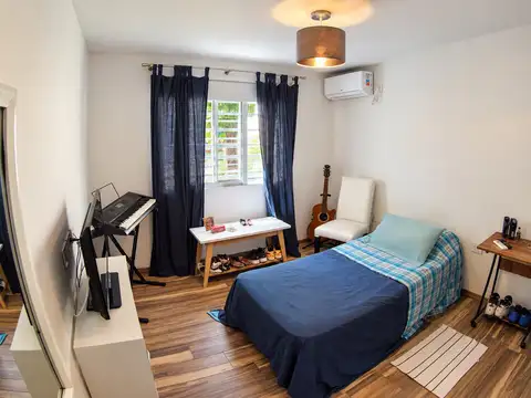Casa 3 ambientes con 2 baños