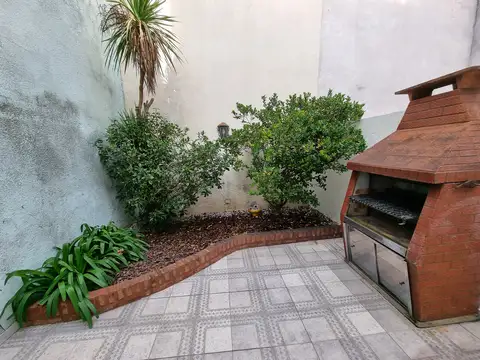 Hermoso y soñado dto monoambiente con gran patio y parrilla