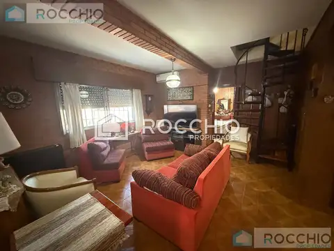 Depto Tipo Casa en Venta de 4 ambientes