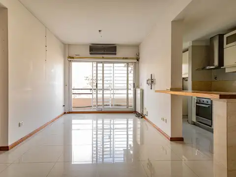 Departamento en Alquiler de 3 Ambientes en Florida con Suite, Cochera y Baulera