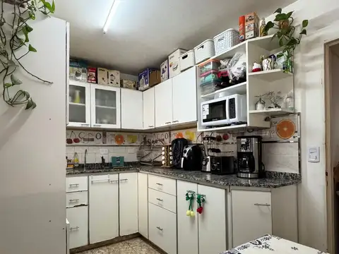 Departamento 4 ambientes con 1 baño
