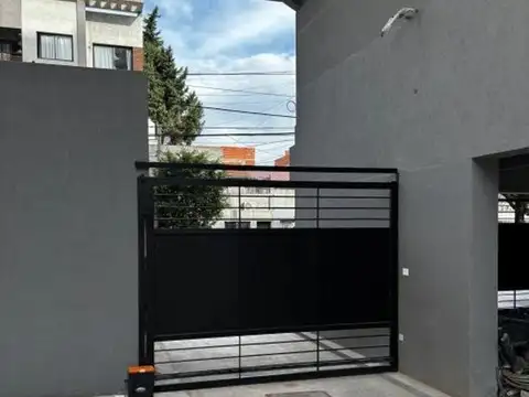 COCHERAS DESCUBIERTA EN VENTA!