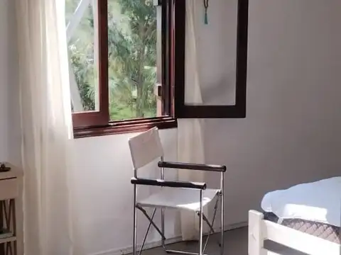 CASA 2 AMBIENTES BARRIO ACANTILADOS